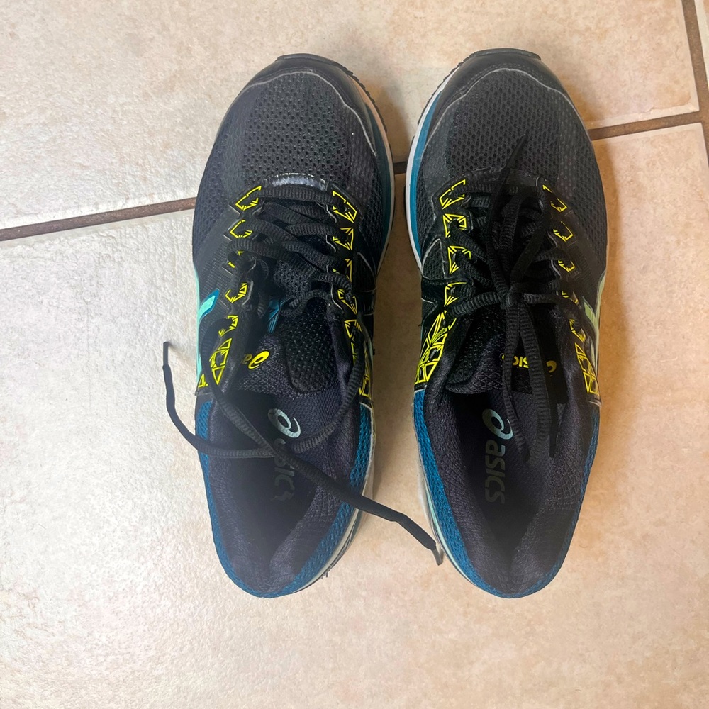 ASICS sneakers - Picture 2 of 4